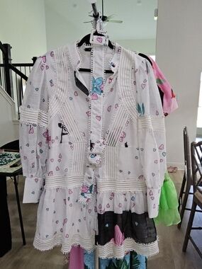 Beulah White Heart & Floral Print Long-Sleeve Tiered Dress|| Size Large